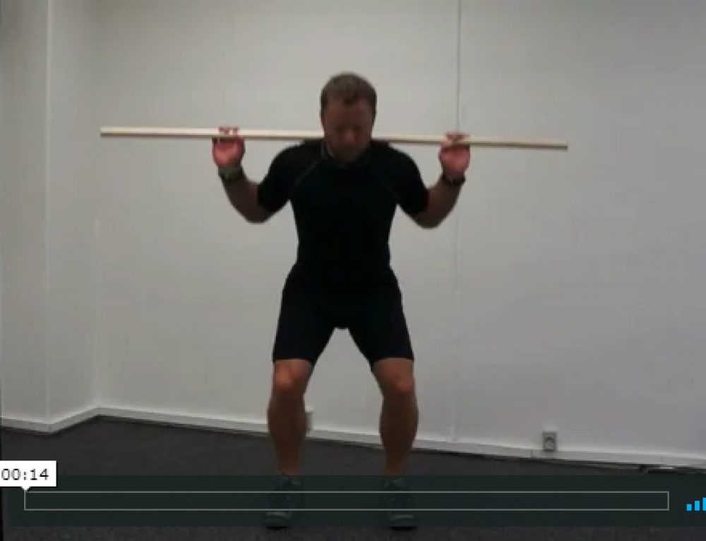 Frivend med stød teknik - Recover Gym